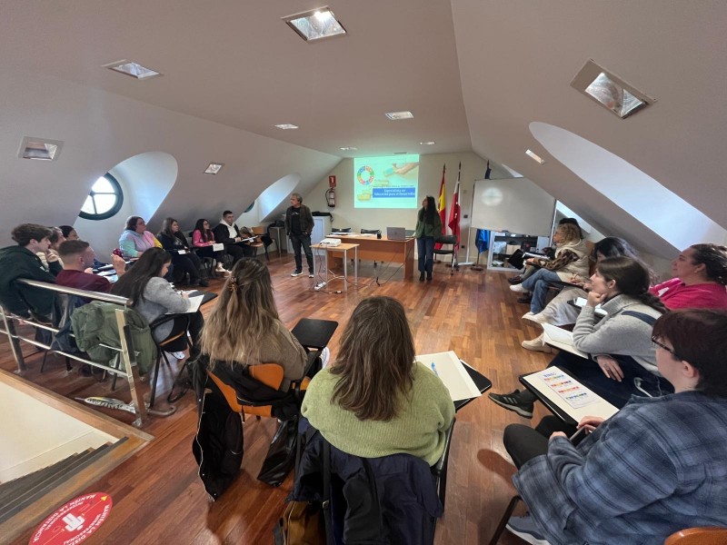 Inicio curso "Especialista en Educación para el Desarrollo