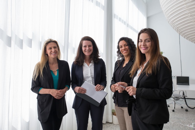 Las mujeres referentes influyen en las decisiones académicas y profesionales.