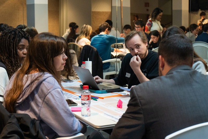 participantes en el Hackaton Juvenil YouForSe
