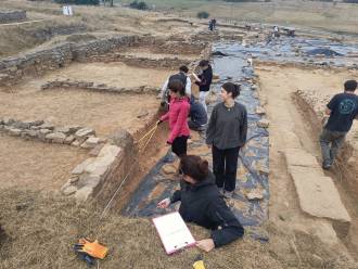 Campo de Voluntariado de arqueología en Julióbriga